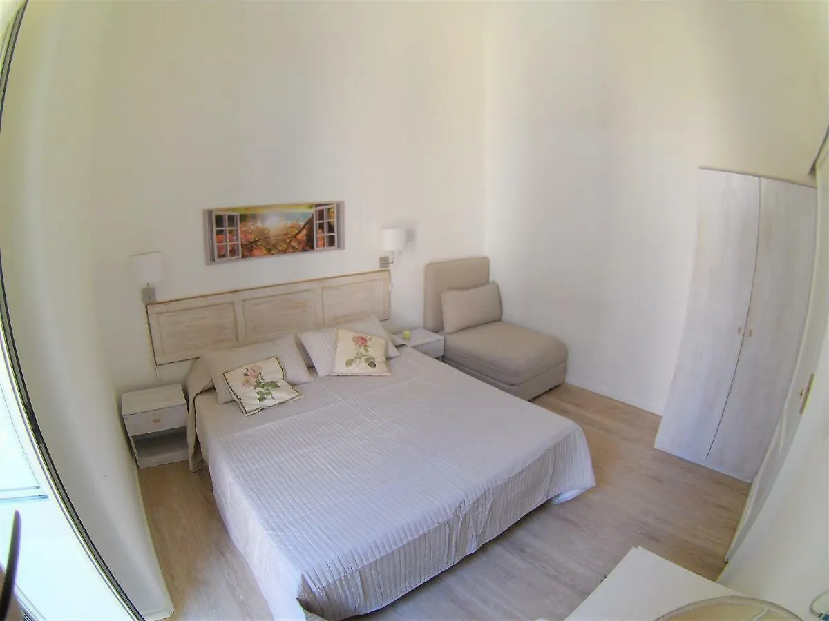 Duomo Sant'Agata Apartment كاتانيا