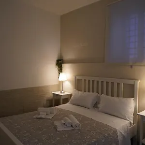 Apartament Magri, Katania